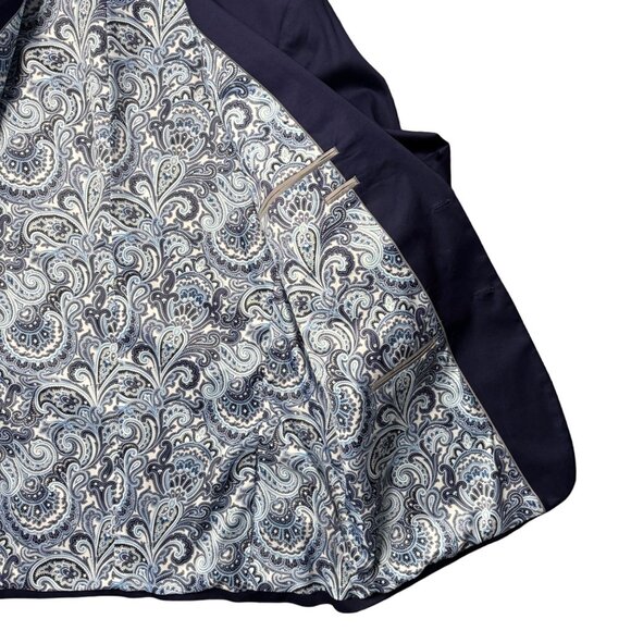 SOLD‎ ON ANOTHER PLATFORM - Posh is not letting me remove this listing - Picture 7 of 11